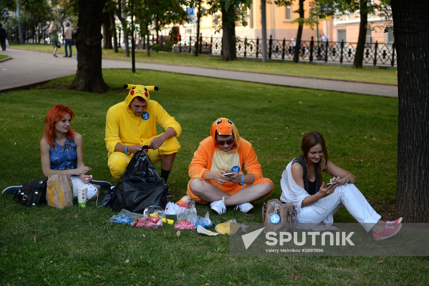 Pokemon Go players in Ilyinsky Park, Moscow