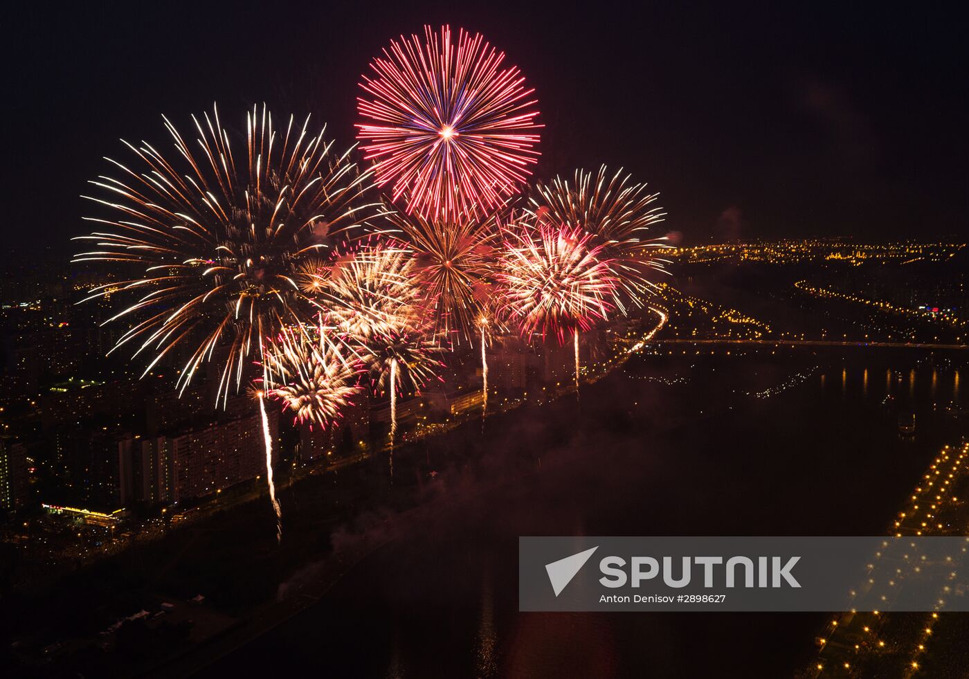 Second Rostec International Fireworks Festival. Day Two