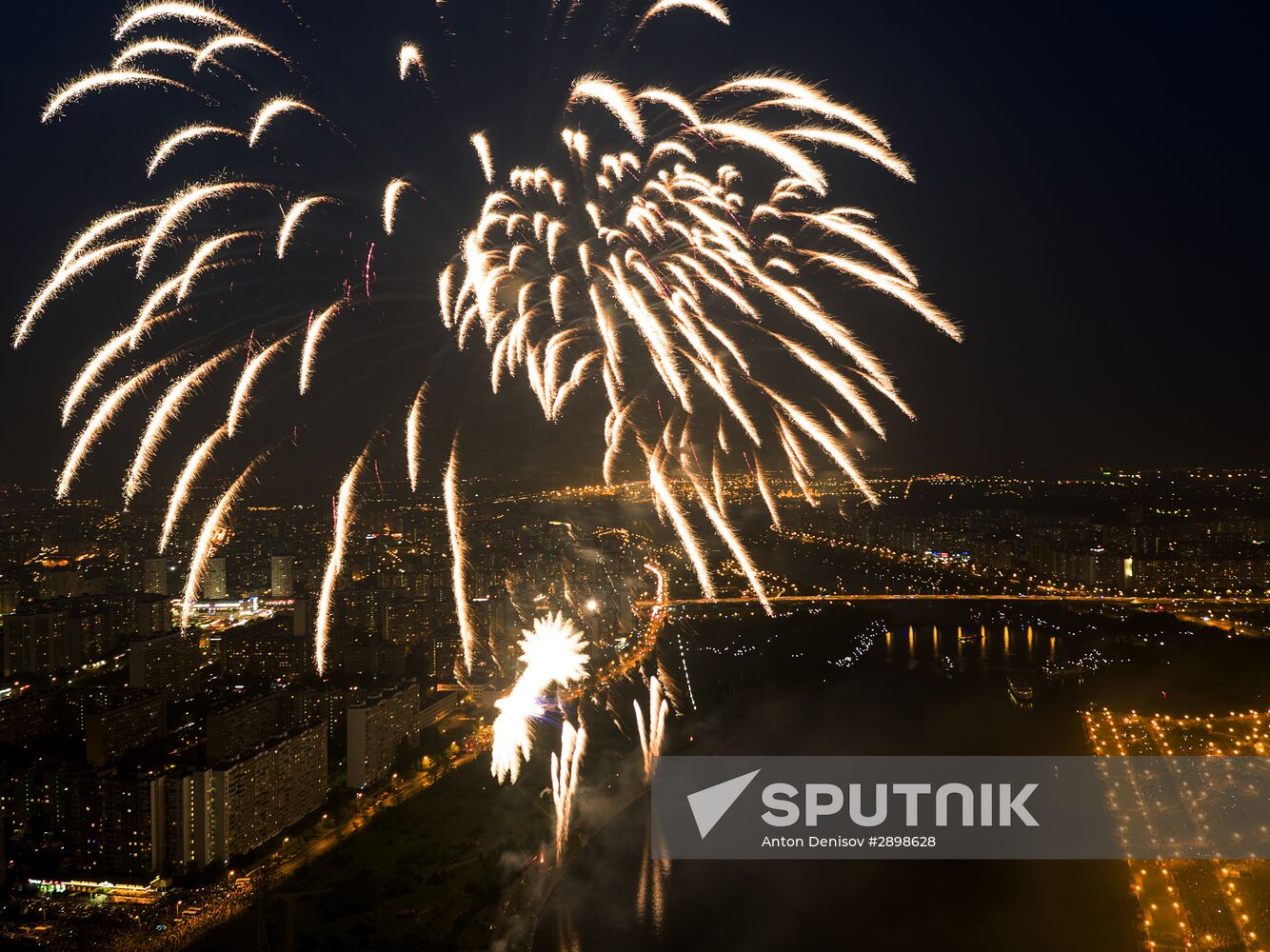 Second Rostec International Fireworks Festival. Day Two