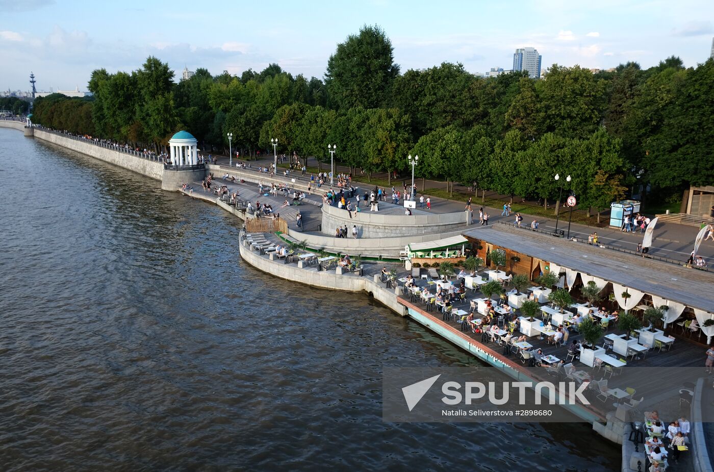 Relaxing in Moscow's Gorky Park