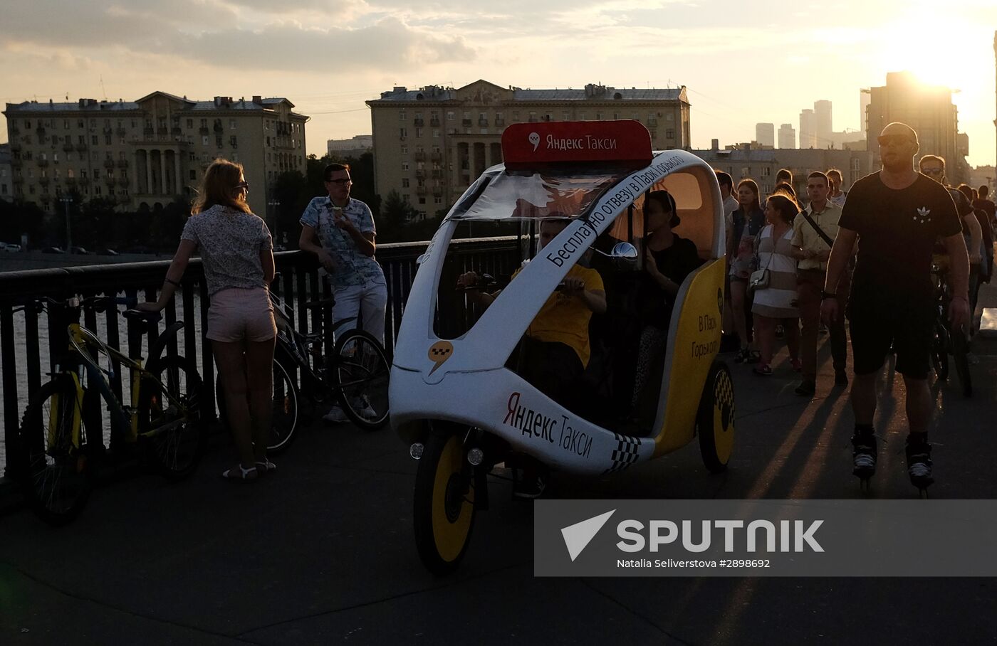 Yandex.Taxi pedicab
