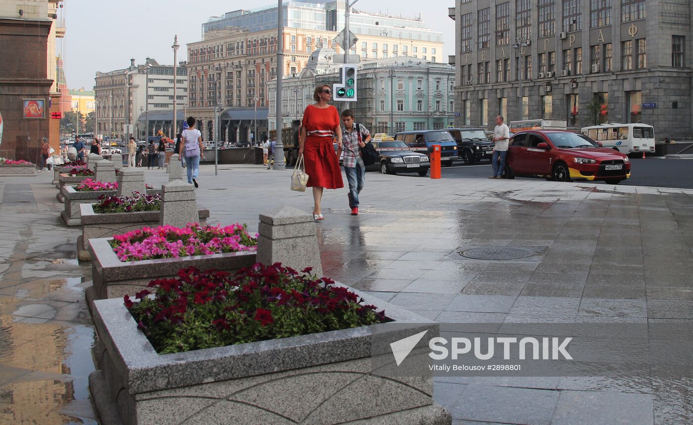 Moscow's Tverskaya Street re-opened after improvement works