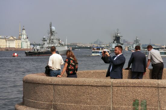 Warships enter the Neva River to take part in Russian Navy Day parade