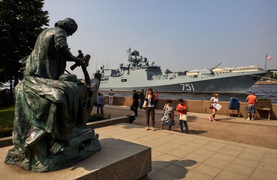 Warships enter the Neva River to take part in Russian Navy Day parade