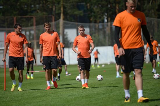 Football. FC Ural training session