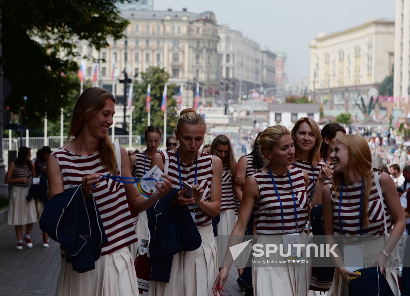 Russian Olympic team lay flowers at Eternal Flame in Alexander Garden