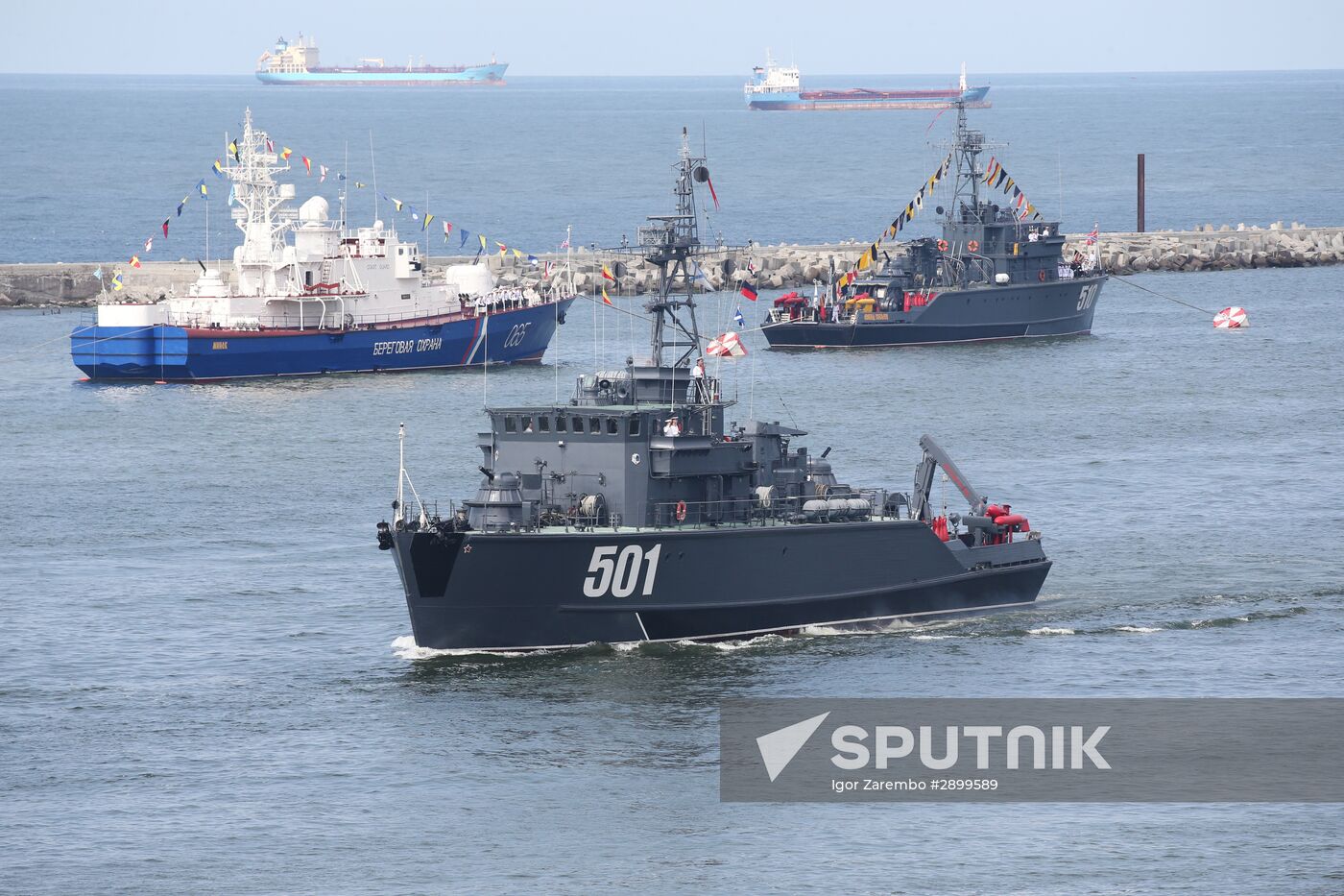 Final rehearsal of parade to mark Russian Navy Day in Baltiysk