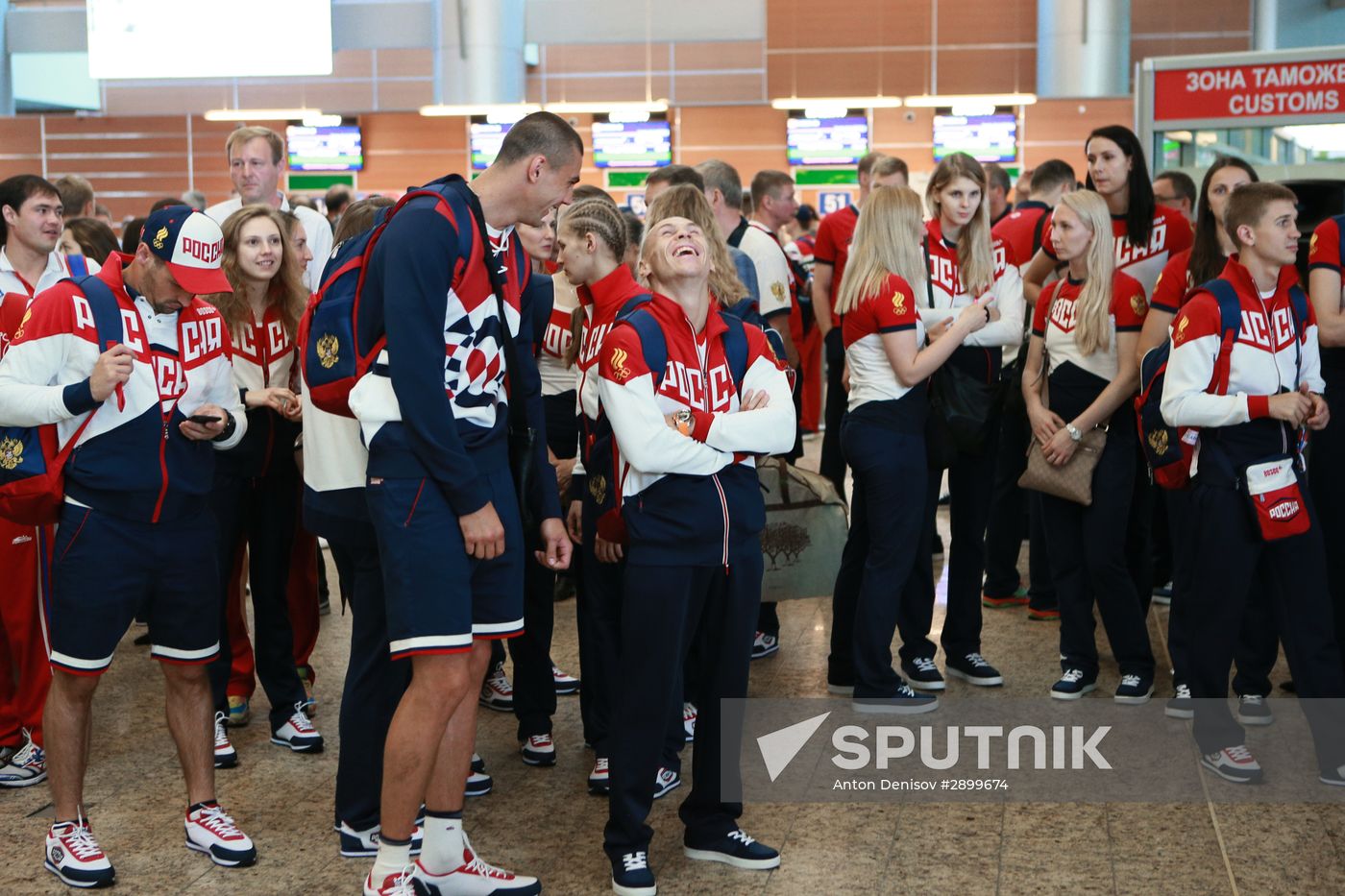 Russian Olympic team departs for Rio de Janeiro