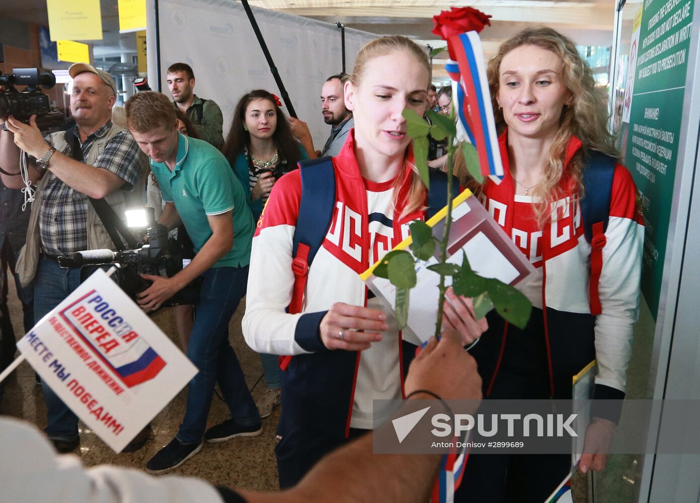 Russian Olympic team departs for Rio de Janeiro
