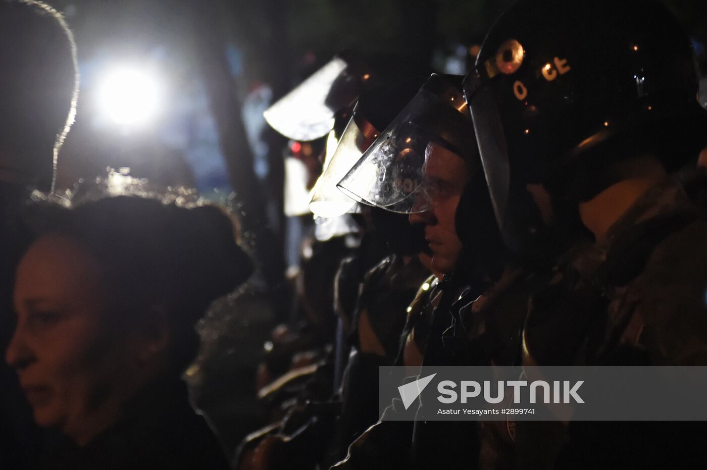 Police sends extra forces to seized road police building in Yerevan