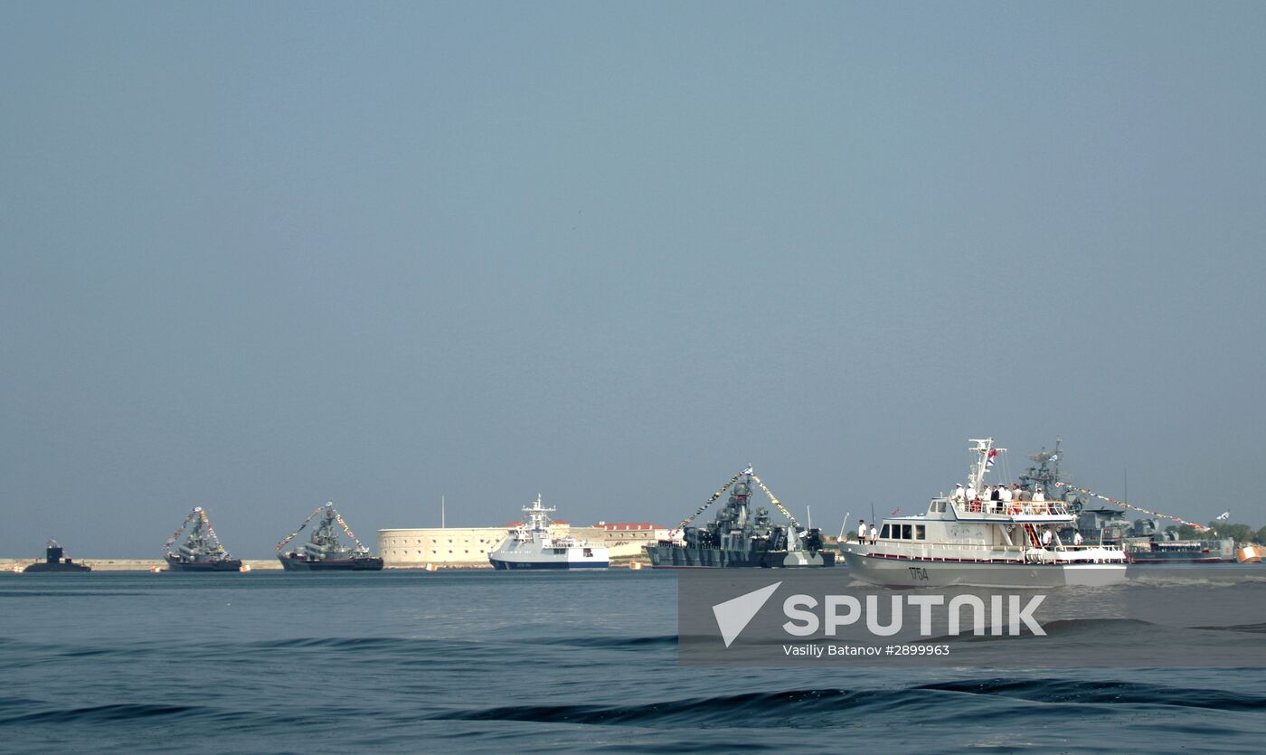 Final rehearsal of parade to mark Navy Day in Sevastopol