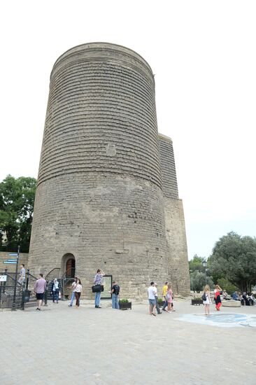 Cities of the world. Baku