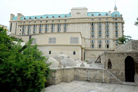 Cities of the world. Baku