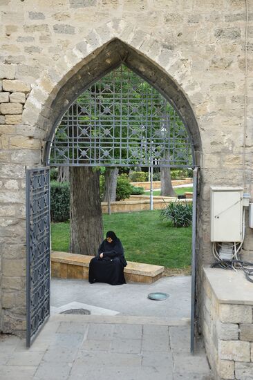 Cities of the world. Baku