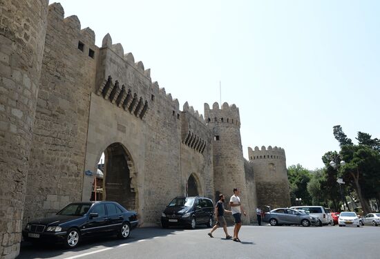 Cities of the world. Baku