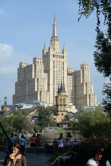 High-rise building on Kudrinskaya Square in Moscow