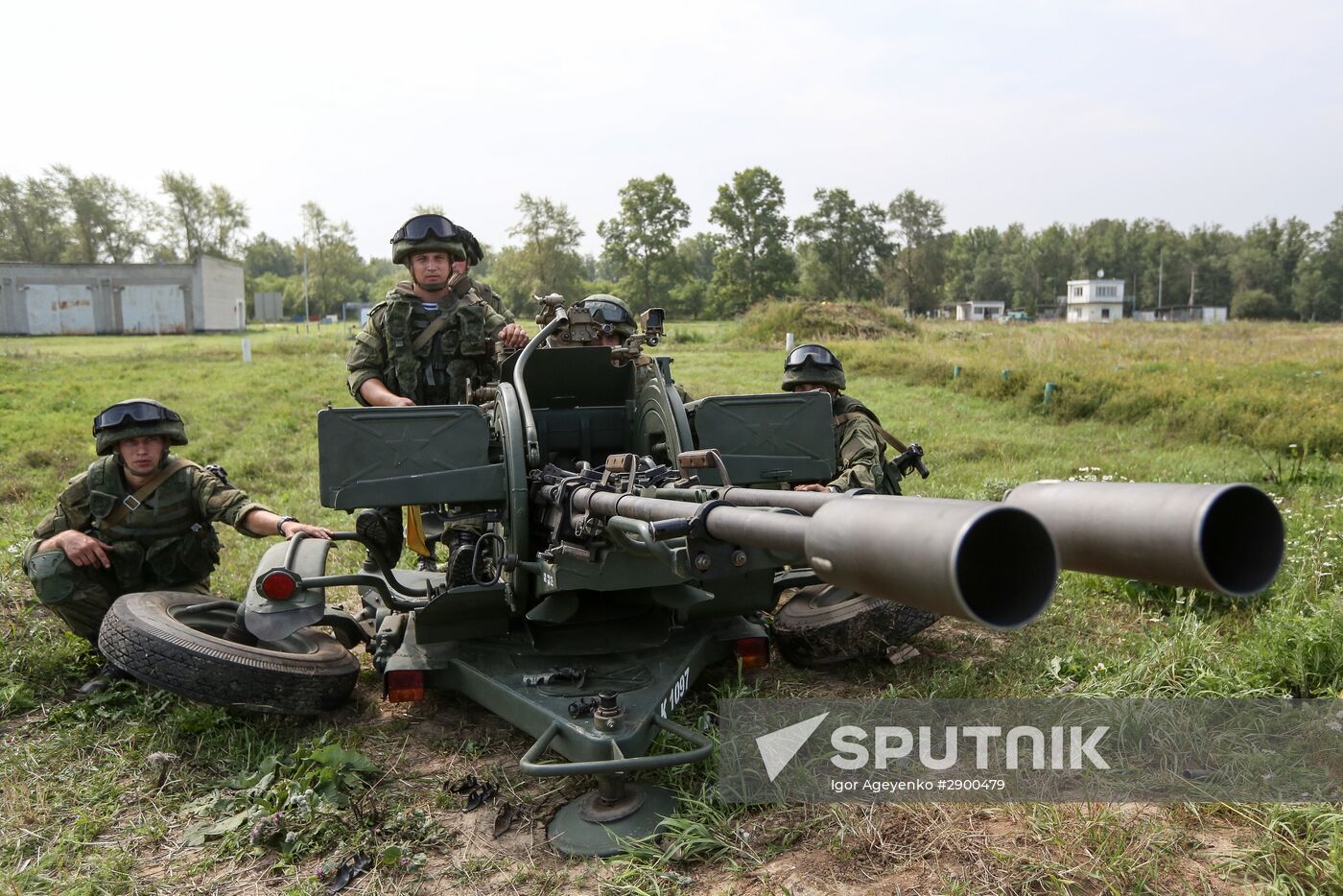 Airborne troops hold drill in Ulyanovsk