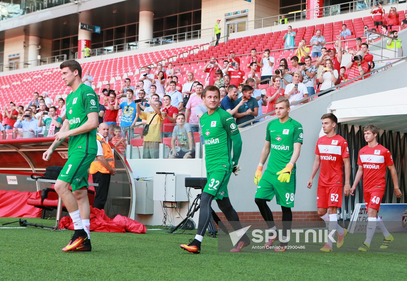 Football. FC Spartak introduces new arrivals