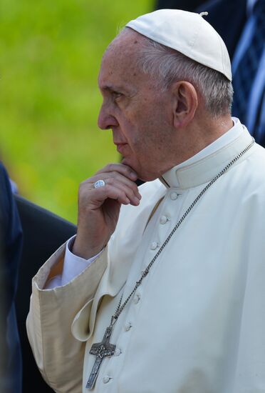 Pope Francis visits Auschwitz-Birkenau
