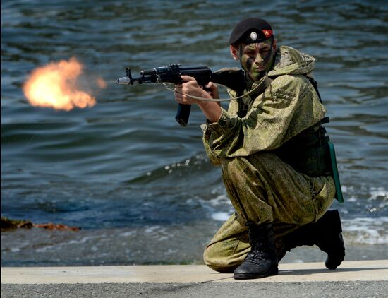 Final rehearsal of Navy Day celebrations in Vladivostok