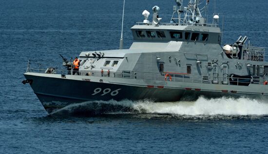 Final rehearsal of Navy Day celebrations in Vladivostok