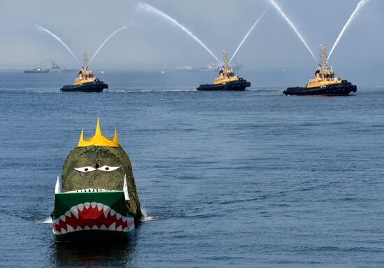 Final rehearsal of Navy Day celebrations in Vladivostok