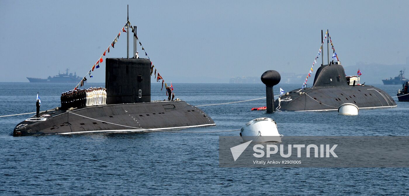 Final rehearsal of Navy Day celebrations in Vladivostok