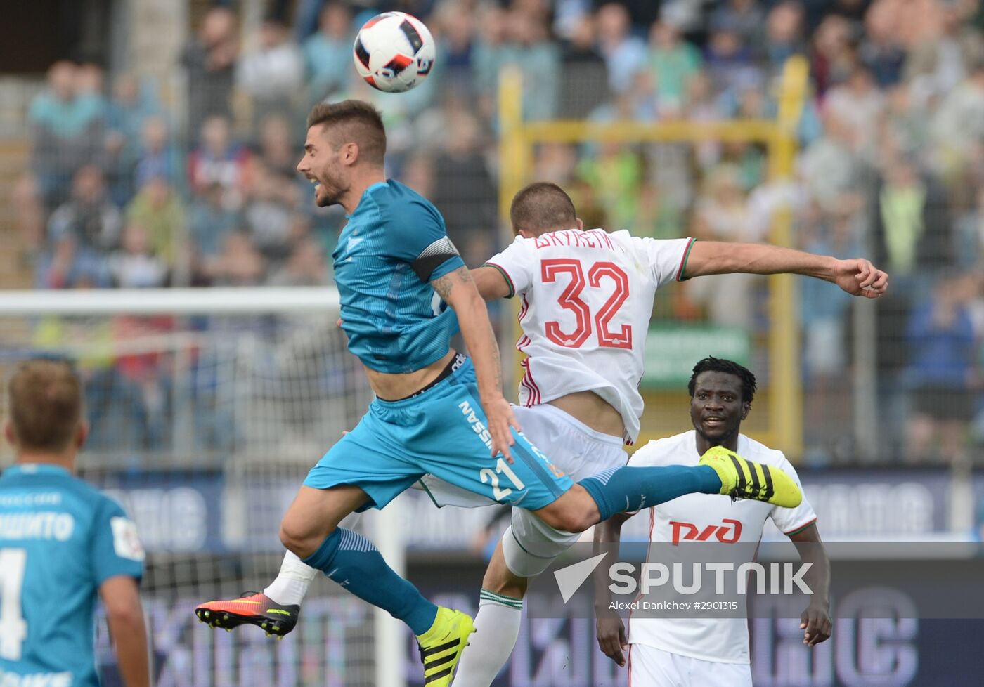 Football. Russian Premier League. Zenit vs. Lokomotiv