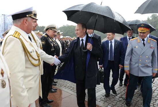 Russian President Vladimir Putin takes part in celebrating Nay Day in St. Petersburg