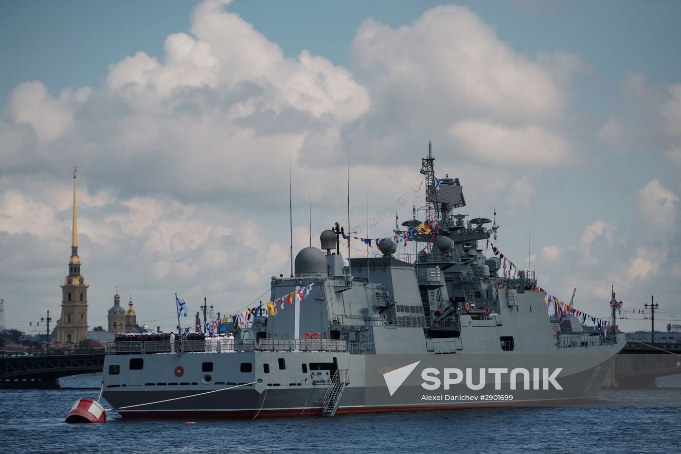 Navy Day celebrated in St. Petersburg