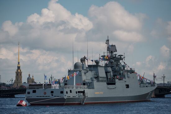 Navy Day celebrated in St. Petersburg