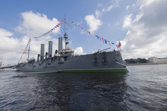 Navy Day celebrated in St. Petersburg