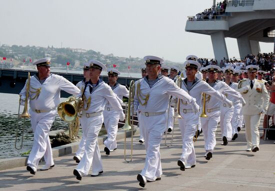 Russia celebrates Navy Day
