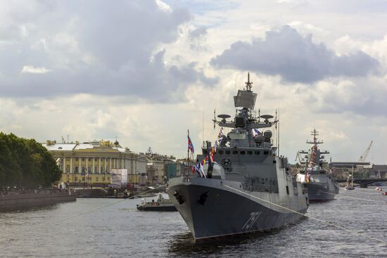 Navy Day celebrated in St. Petersburg