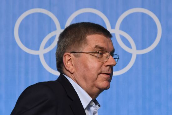 News conference by IOC President Thomas Bach