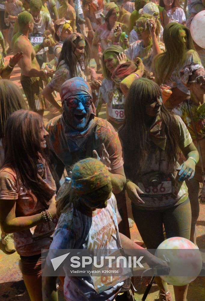 Color Booom race