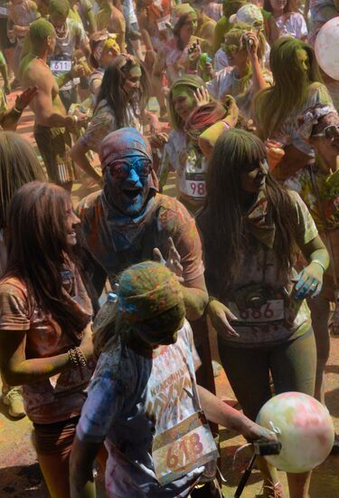 Color Booom race