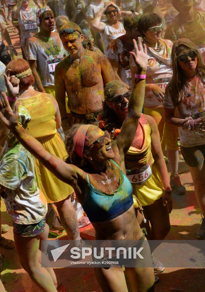 Color Booom race