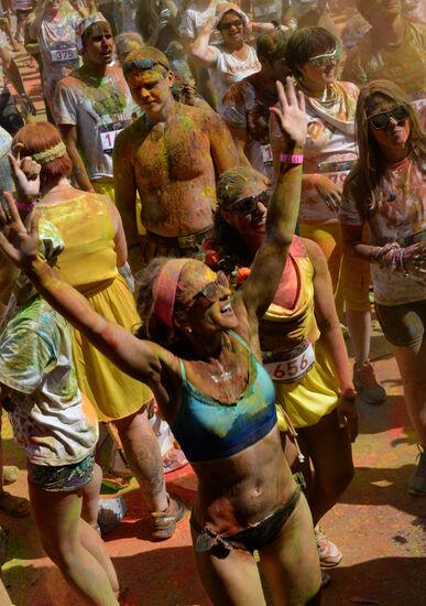 Color Booom race