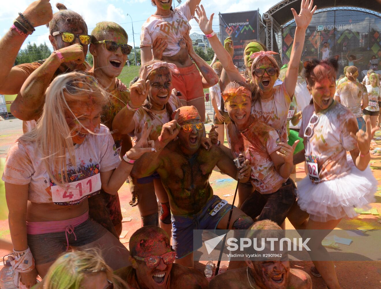 Color Booom race