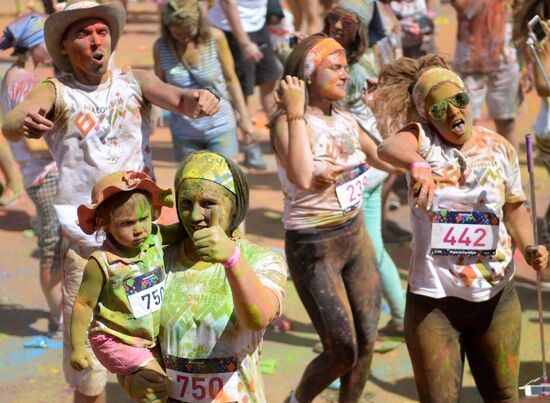 Color Booom race