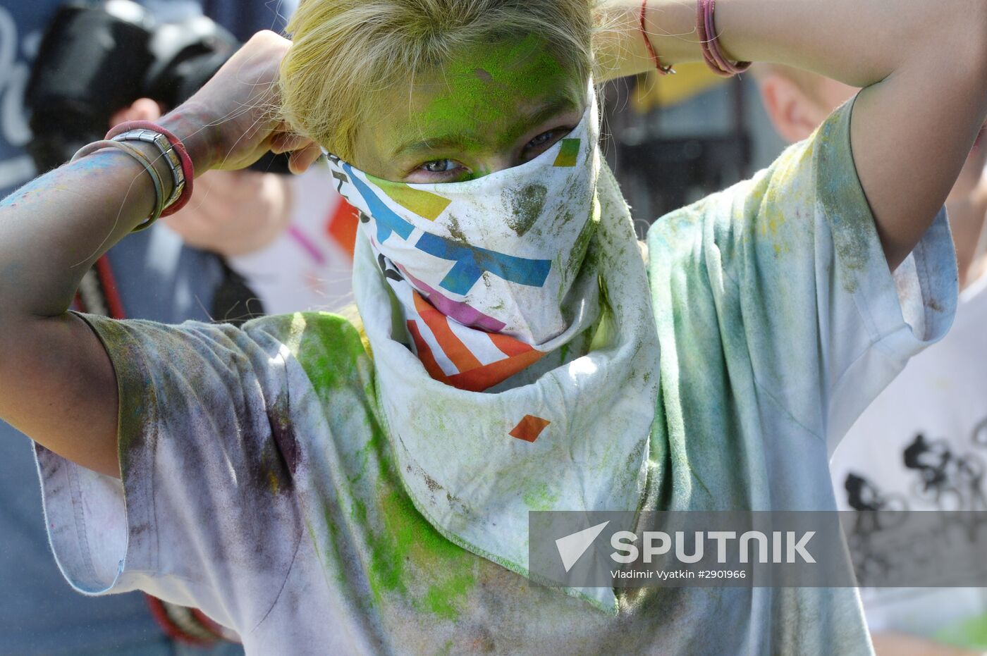 Color Booom race