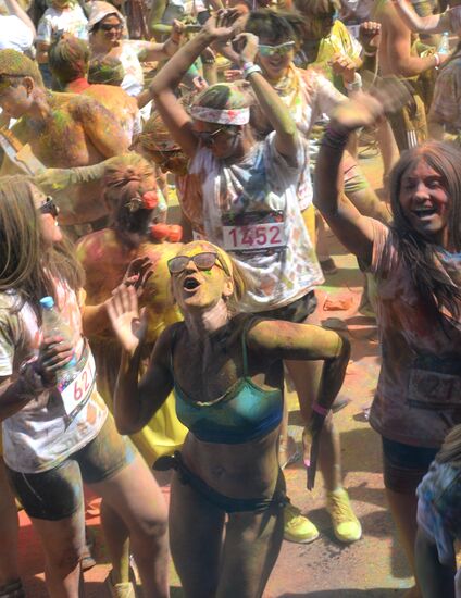 Color Booom race