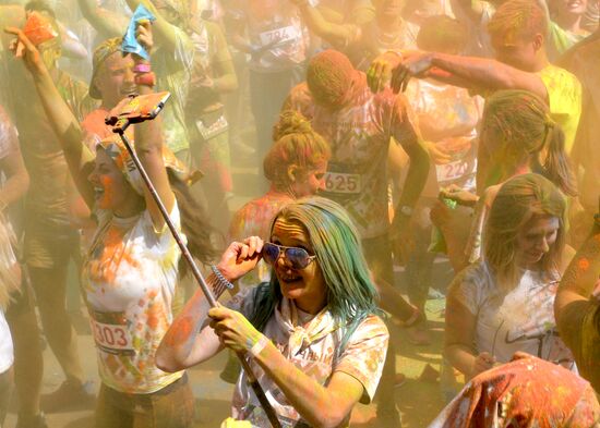 Color Booom race