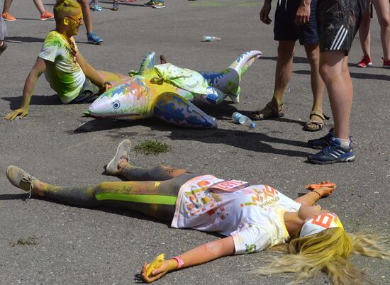 Color Booom race