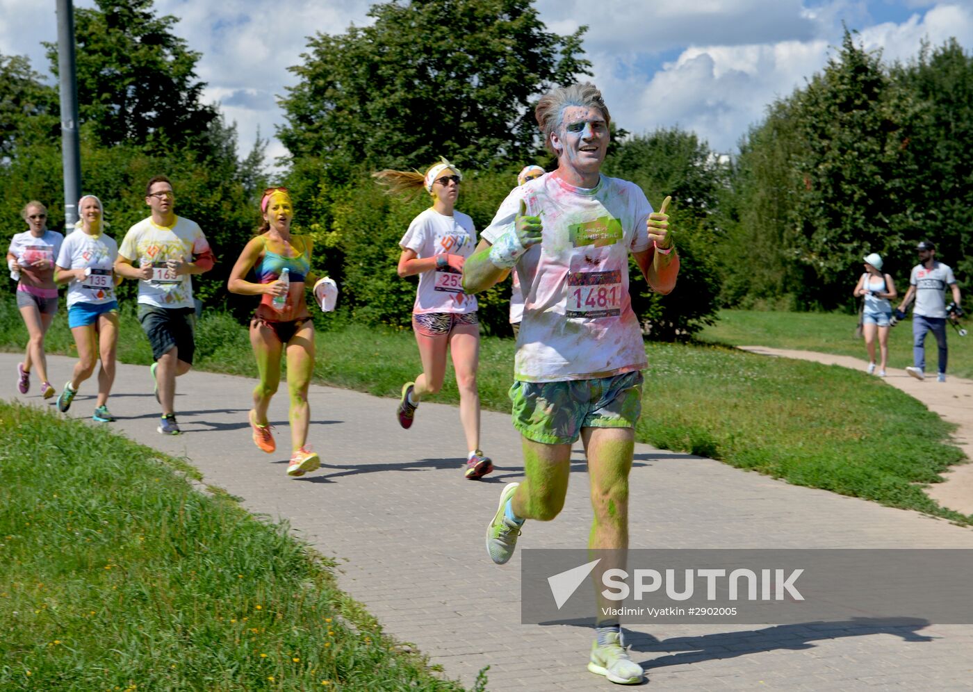 Color Booom race