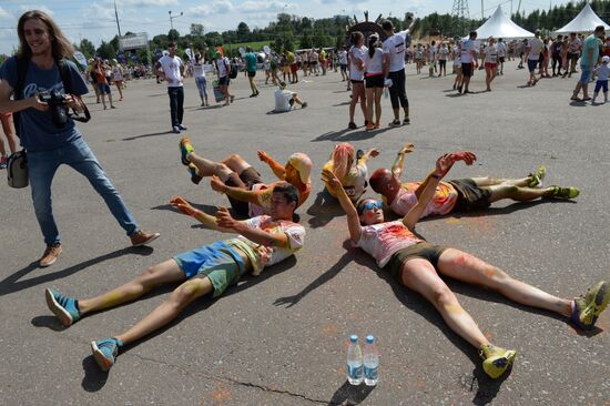 Color Booom race