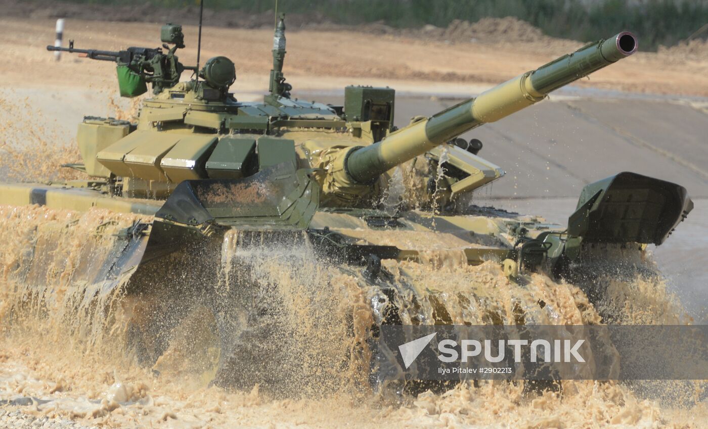 2016 Army Games. Tank Biathlon