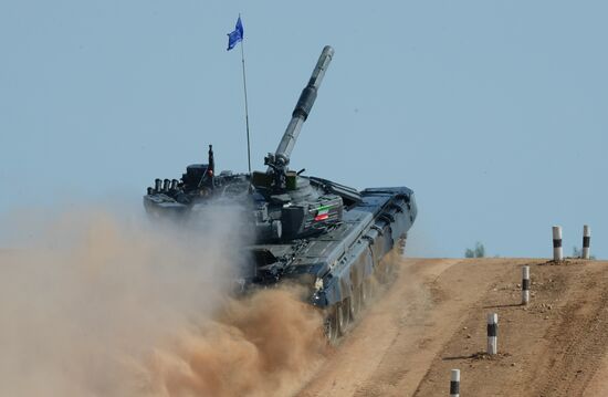 2016 Army Games. Tank Biathlon