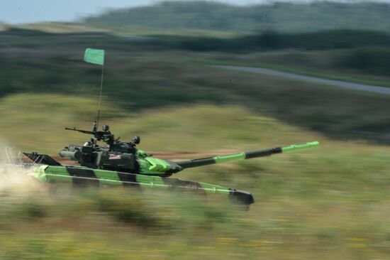 2016 Army Games. Tank Biathlon